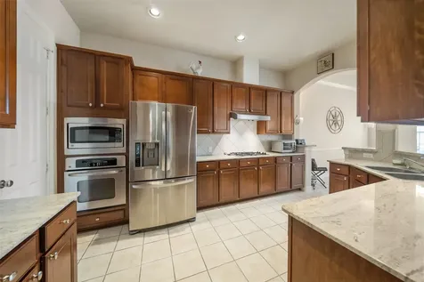 10610 Wallingford Place Houston TX 77042