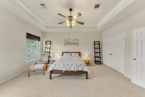 10610 Wallingford Place Houston TX 77042