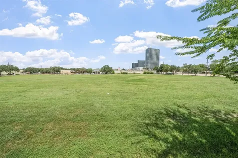 10610 Wallingford Place Houston TX 77042