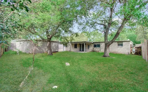 5507 Braesvalley Drive Houston TX 77096