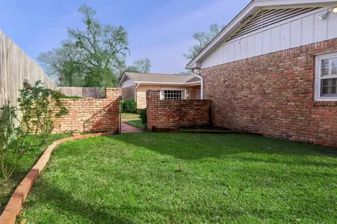 916 Jefferson Avenue Lufkin TX 75904