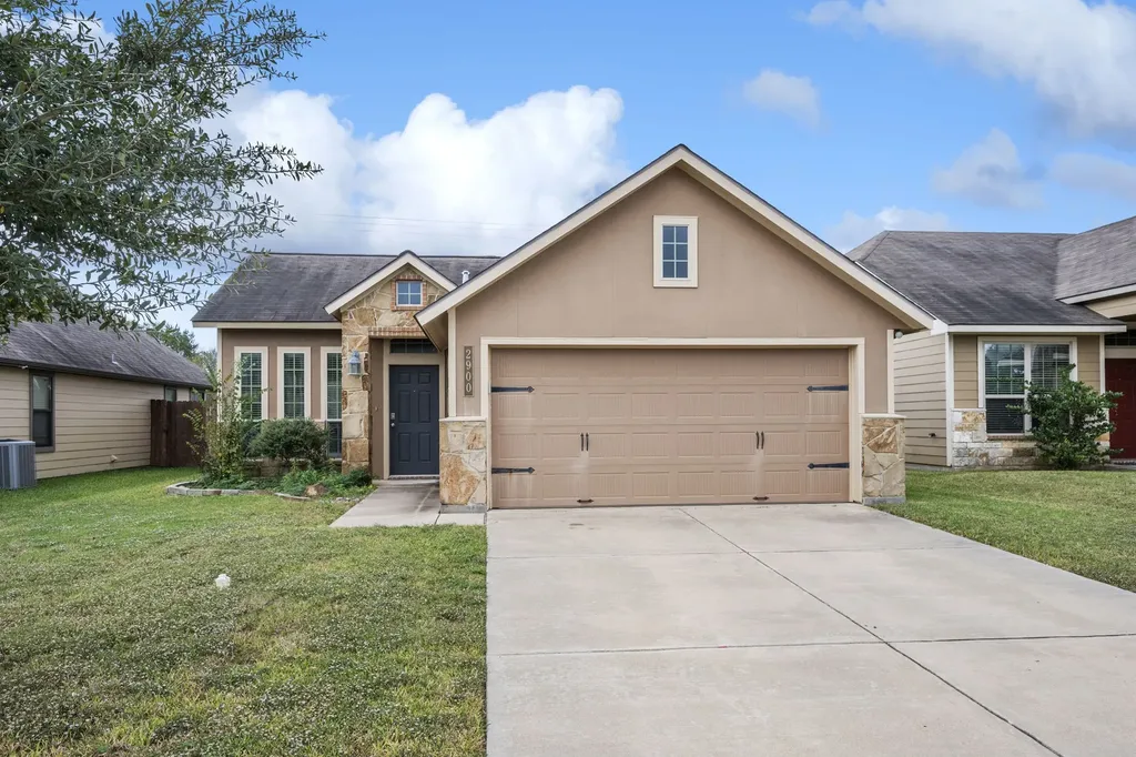 2900 Silver Oak Drive College Station TX 77845