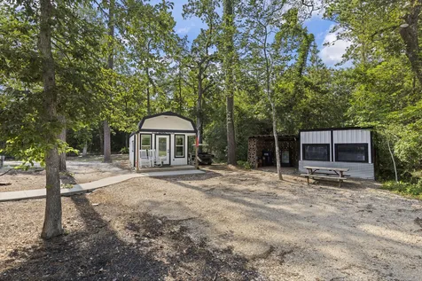 17131 Carrol Lane Willis TX 77378