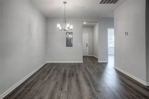 1419 Avenue N 5 Huntsville TX 77340