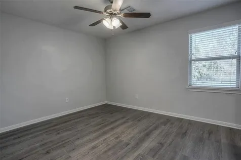1419 Avenue N 5 Huntsville TX 77340