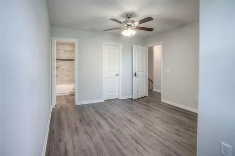 1419 Avenue N 5 Huntsville TX 77340
