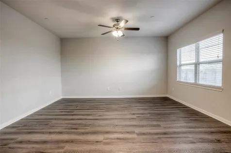 1419 Avenue N 5 Huntsville TX 77340