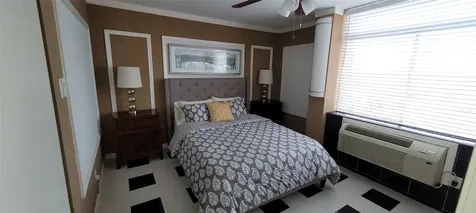 7510 Hornwood Drive 1606 Houston TX 77036