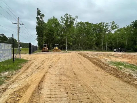 8989 Us Highway 190 W Livingston TX 77351