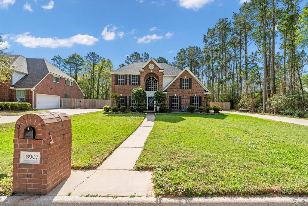 8907 W Rayford Road Tomball TX 77375