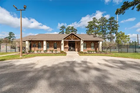 8907 W Rayford Road Tomball TX 77375
