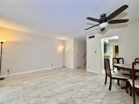 11002 Hammerly Boulevard 88 Houston TX 77043