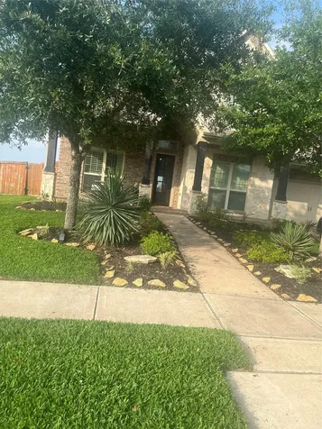 12819 Sara Beth Way N Houston TX 77089