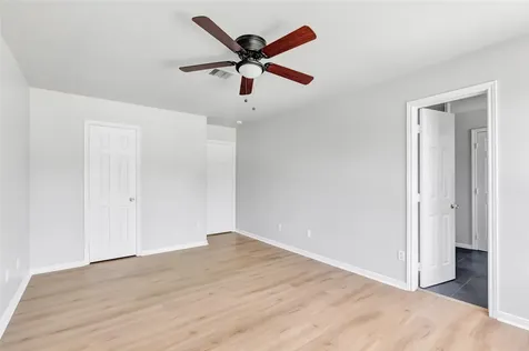 10445 Wicklowe Street 1 Houston TX 77016