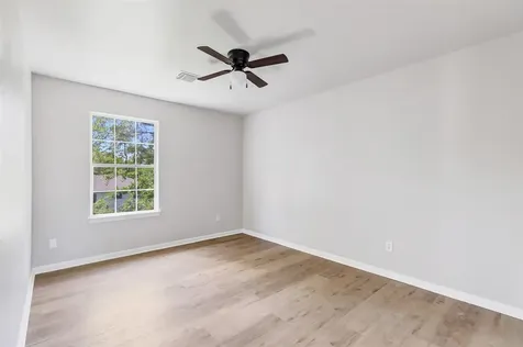 10445 Wicklowe Street 1 Houston TX 77016
