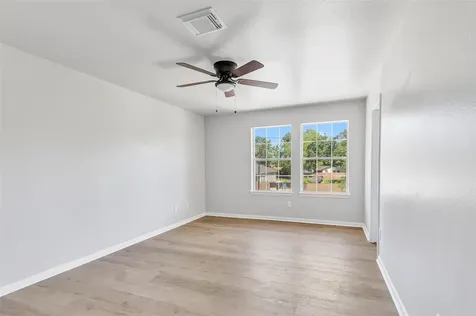 10445 Wicklowe Street 1 Houston TX 77016