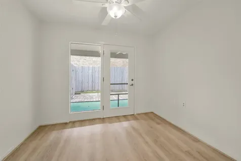 1917 Augusta Drive A2 Houston TX 77057