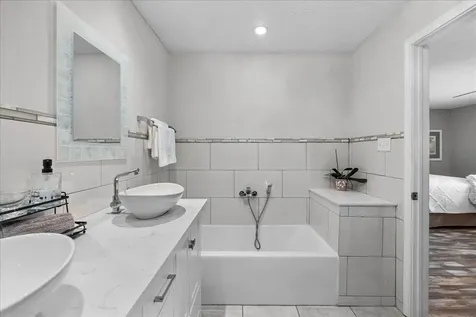 218 Barracuda Street Bayou Vista TX 77563