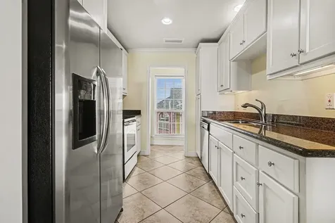 7000 Seawall Boulevard 1038 Galveston TX 77551