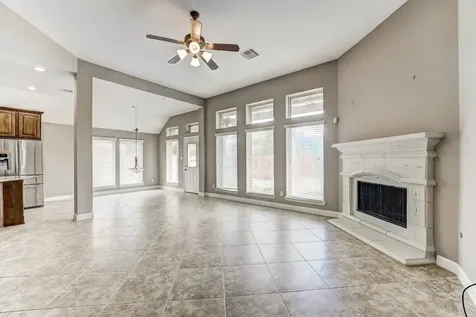 6027 Falling Briar Lane Sugar Land TX 77479