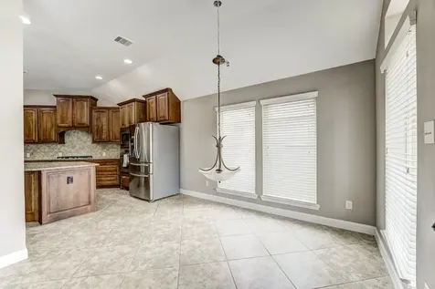 6027 Falling Briar Lane Sugar Land TX 77479
