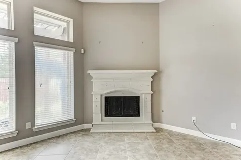6027 Falling Briar Lane Sugar Land TX 77479