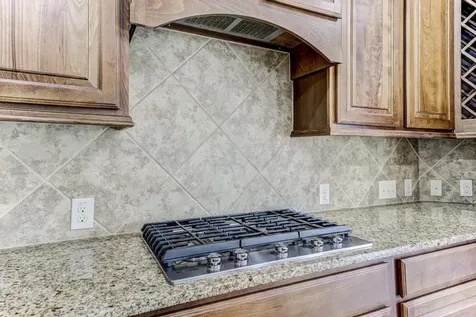 6027 Falling Briar Lane Sugar Land TX 77479