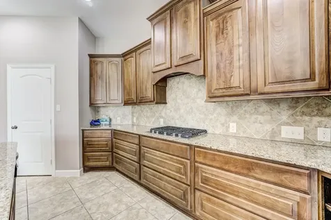 6027 Falling Briar Lane Sugar Land TX 77479