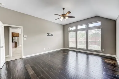 6027 Falling Briar Lane Sugar Land TX 77479