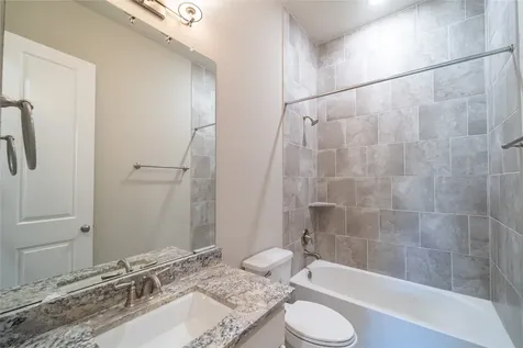 5715 Mogo Creek Lane Sugar Land TX 77479