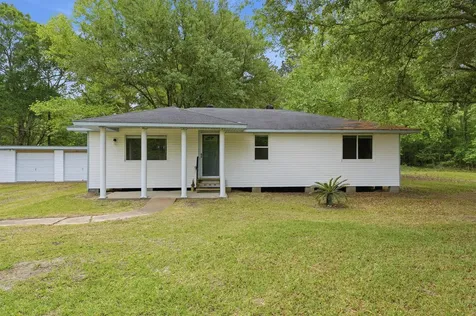 2993 County Road 3011 Dayton TX 77535