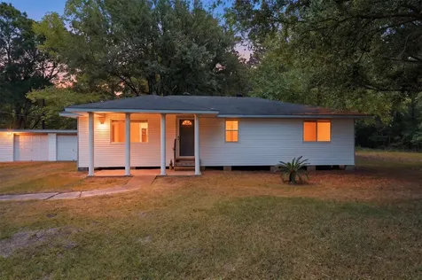 2993 County Road 3011 Dayton TX 77535