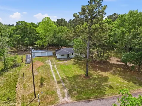 2993 County Road 3011 Dayton TX 77535