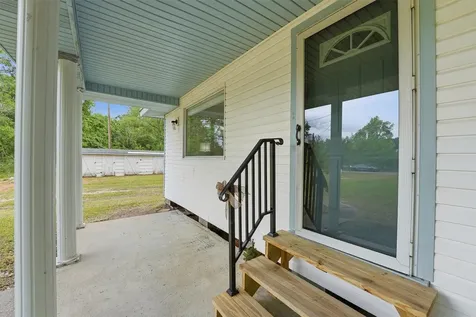2993 County Road 3011 Dayton TX 77535