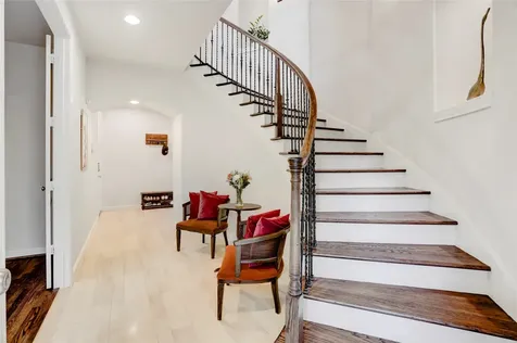 1348 W 25th Street Houston TX 77008