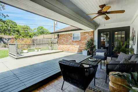 5138 Rutherglenn Drive Houston TX 77096
