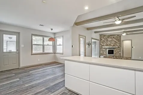 5138 Rutherglenn Drive Houston TX 77096