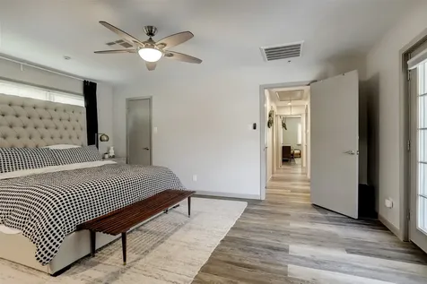 5138 Rutherglenn Drive Houston TX 77096