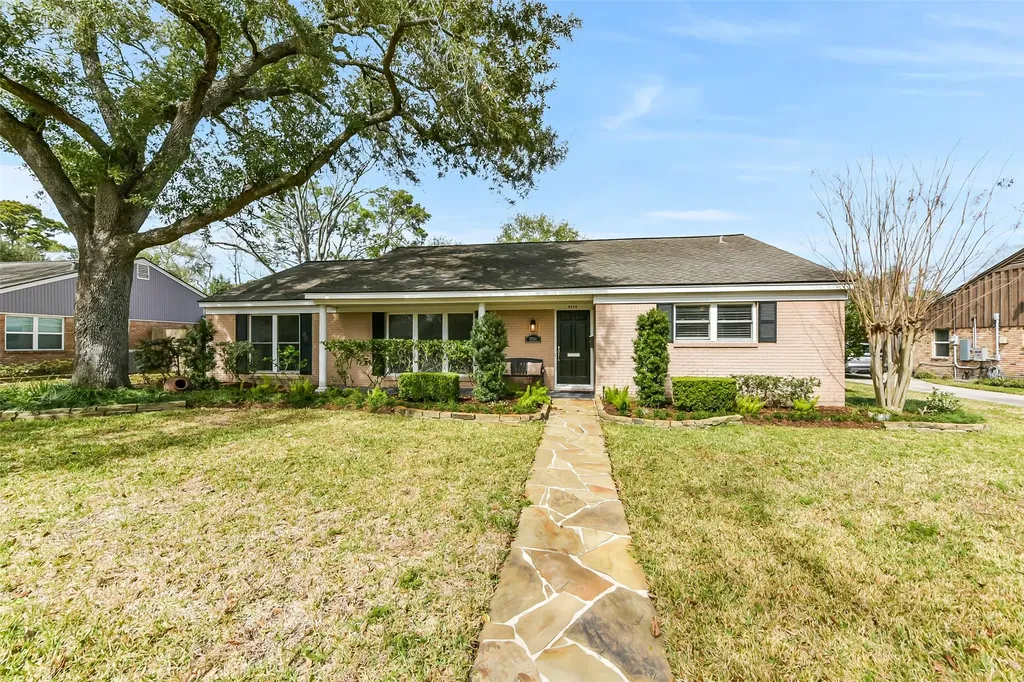 5534 Sanford Road Houston TX 77096