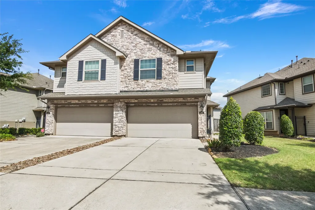 1815 Ryon Falls Drive Richmond TX 77469