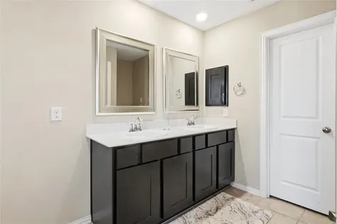 1815 Ryon Falls Drive Richmond TX 77469