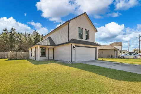 802 Road 5138 Cleveland TX 77327