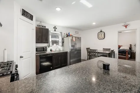 802 Road 5138 Cleveland TX 77327