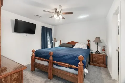 802 Road 5138 Cleveland TX 77327