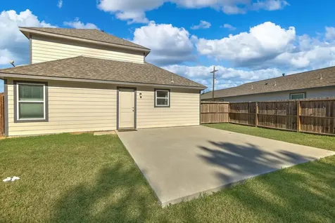 802 Road 5138 Cleveland TX 77327