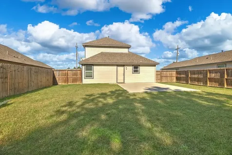 802 Road 5138 Cleveland TX 77327