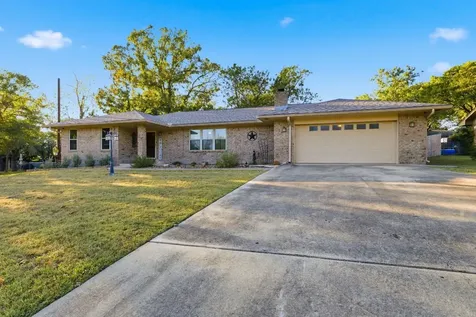 118 Timber Ln Lane Kerrville TX 78028