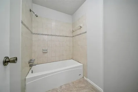 3450 Hartington Drive Houston TX 77066