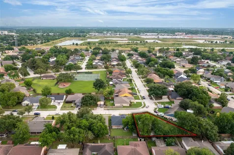 3450 Hartington Drive Houston TX 77066