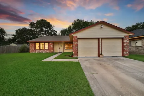 3450 Hartington Drive Houston TX 77066